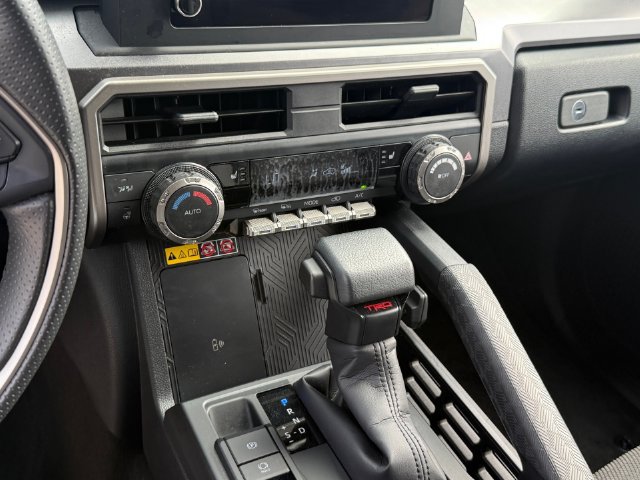 Used 2026 Toyota 4Runner TRD Off-Road AWD/4WD image 18