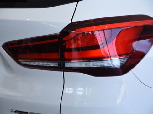 Certified 2022 BMW X1 xDrive28i w/ Premium Package image 10