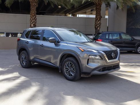 Used 2023 Nissan Rogue S FWD image 1