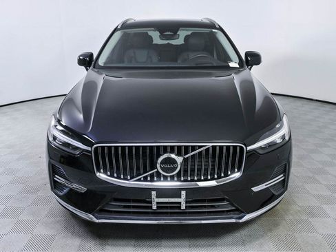 Certified 2023 Volvo XC60 B5 Ultimate w/ Climate Package FWD image 37