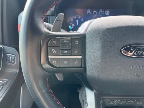 Used 2025 Ford F150 Raptor AWD/4WD image 17
