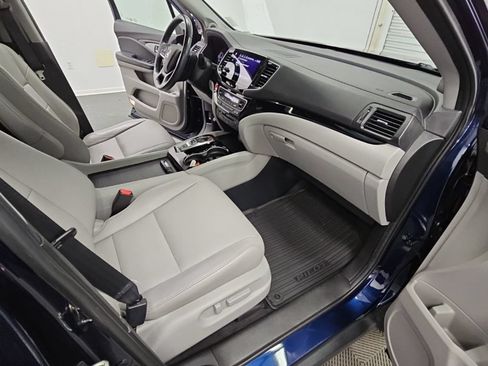 Used 2021 Honda Pilot Touring image 43