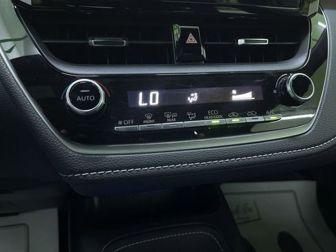 Used 2019 Toyota Corolla SE image 24