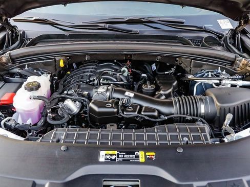 New 2025 Jeep Grand Cherokee L Laredo w/ Luxury Tech Group I image 29