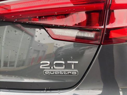 Used 2017 Audi A4 2.0T Premium w/ Convenience Package image 9