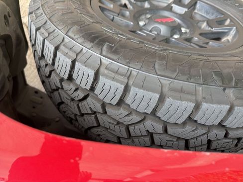 Used 2021 Toyota 4Runner SR5 Premium w/ Moonroof Package AWD/4WD image 15