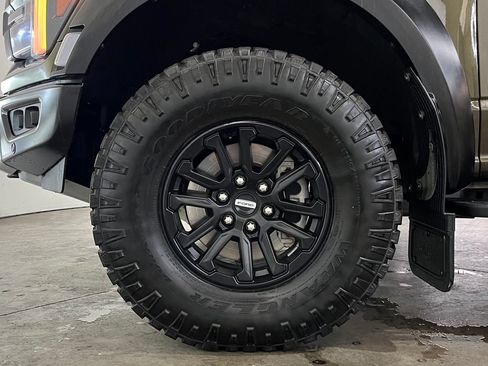Used 2024 Ford F150 Raptor AWD/4WD image 11