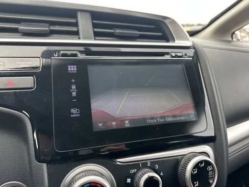 Used 2016 Honda Fit EX image 27