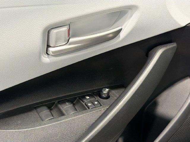 Certified 2026 Toyota Corolla SE FWD image 15