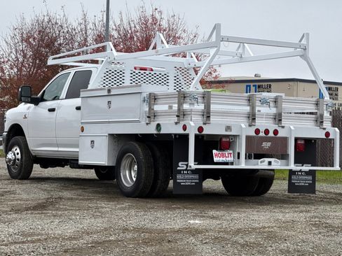 New 2026 RAM 3500 Tradesman image 5