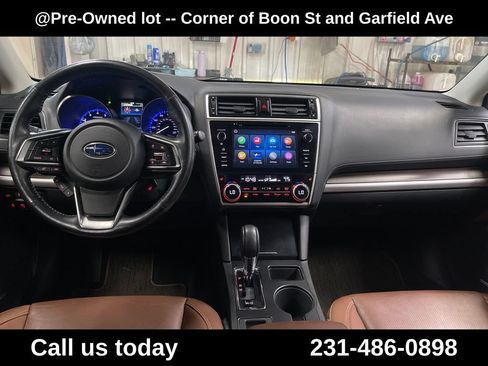Used 2019 Subaru Outback 2.5i Touring AWD/4WD image 18