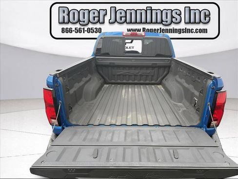 Used 2023 Chevrolet Colorado ZR2 w/ ZR2 Convenience Package III image 17