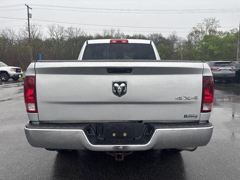 Used 2018 RAM 1500 ST w/ SXT Appearance Group AWD/4WD image 6