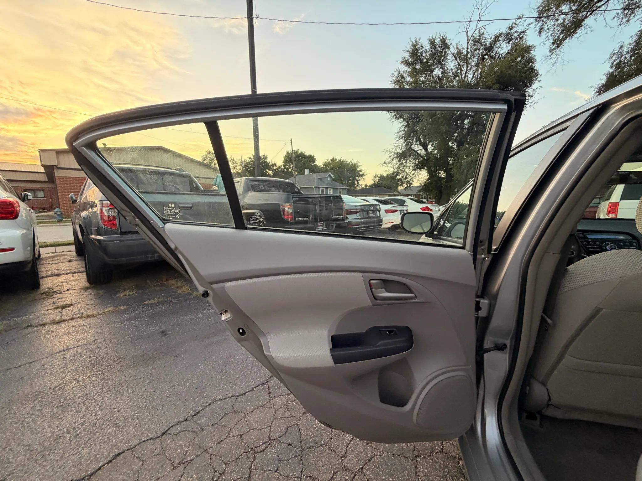 Used 2010 Honda Insight EX image 15