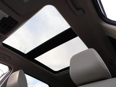 New 2026 Nissan Rogue SV AWD/4WD image 9