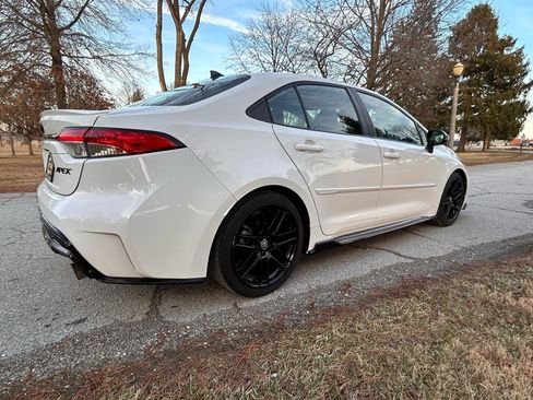 Used 2022 Toyota Corolla SE w/ Carpet Mat Package (TMS) image 5