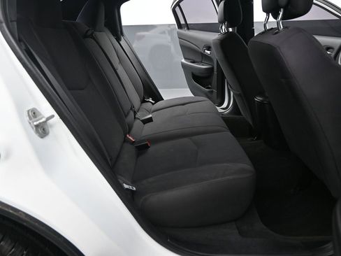 Used 2014 Chrysler 200 Touring image 15