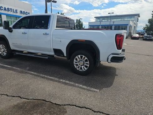 Used 2022 GMC Sierra 2500 Denali AWD/4WD image 2