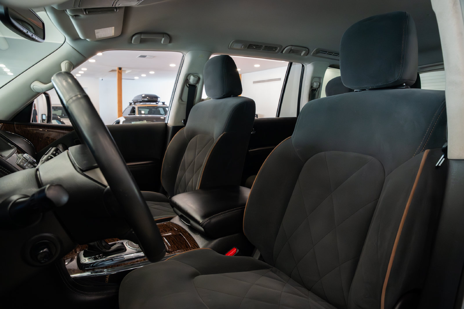 Used 2018 Nissan Armada SV w/ Driver Package RWD image 16