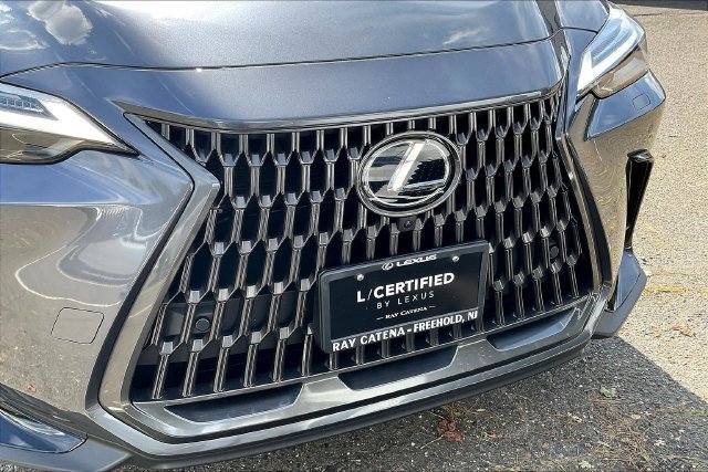 Used 2025 Lexus NX 450h+ AWD w/ Accessory Package (2T) image 33