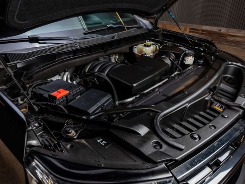 Used 2021 Chevrolet Tahoe Z71 image 42