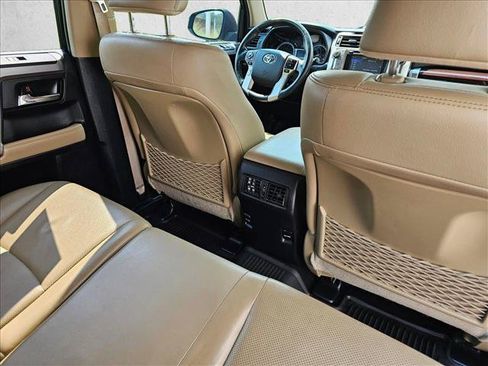 Used 2015 Toyota 4Runner Limited AWD/4WD image 17