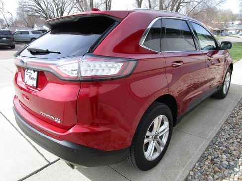 Used 2016 Ford Edge Titanium w/ Technology Package AWD/4WD image 7