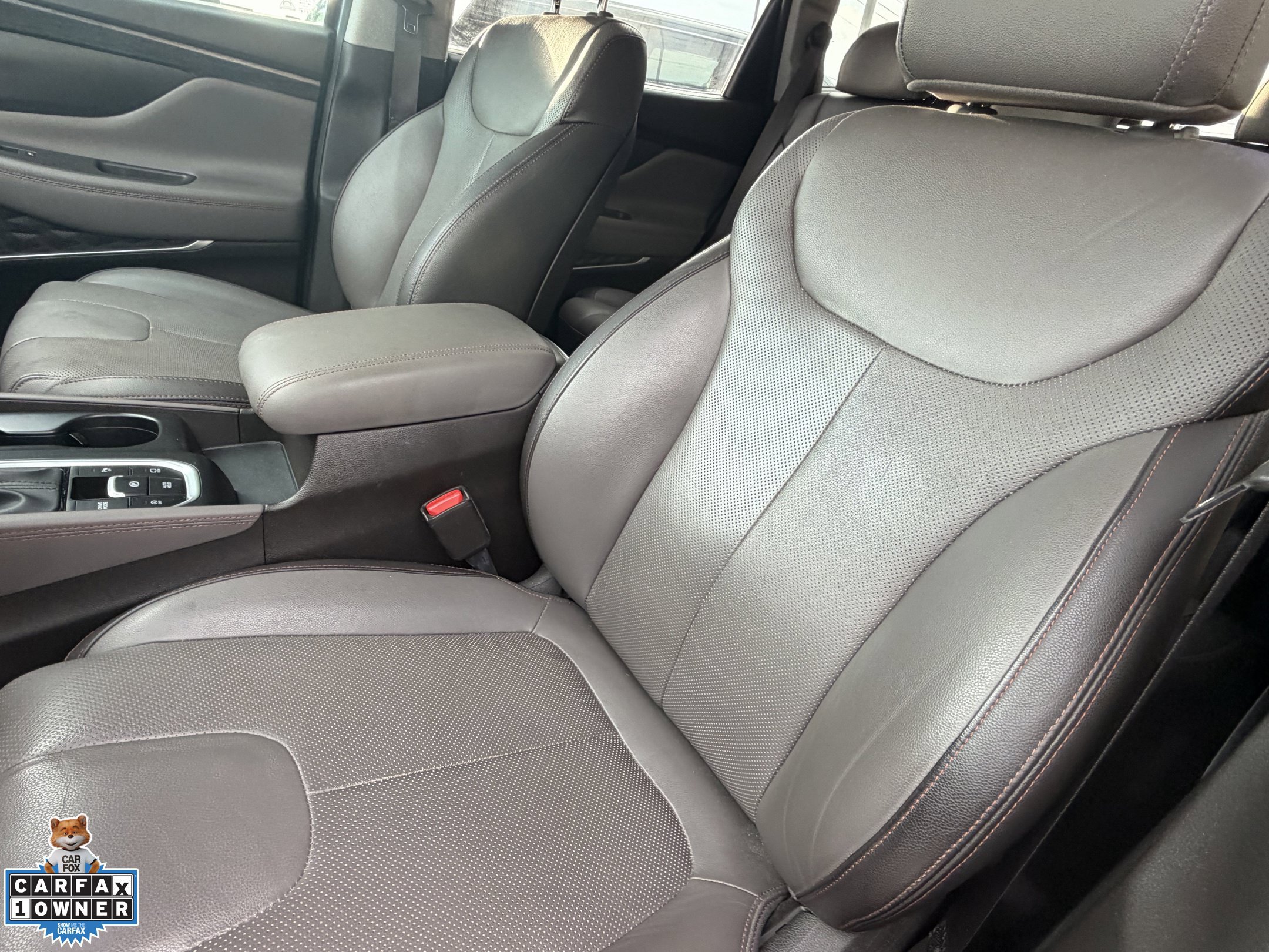 Used 2020 Hyundai Santa Fe Limited FWD image 29