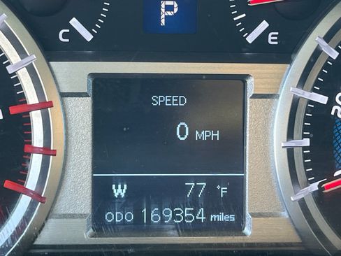 Used 2014 Toyota 4Runner SR5 RWD image 13