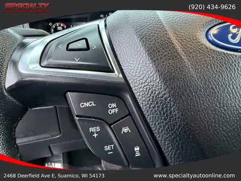 Used 2022 Ford Edge SEL image 18