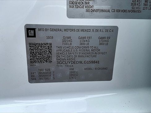 Used 2020 Chevrolet Silverado 1500 LT image 32