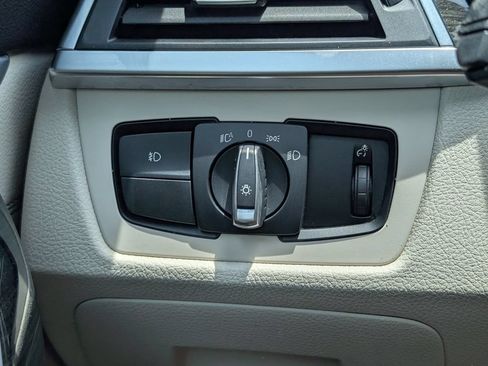 Used 2018 BMW 440i Convertible RWD image 29