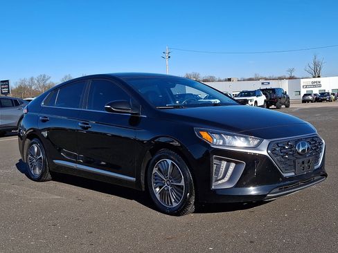 Used 2021 Hyundai Ioniq Limited image 1