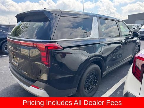 Certified 2026 Kia Carnival FWD image 6