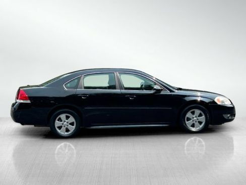 Used 2011 Chevrolet Impala LT FWD image 3