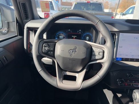 New 2025 Ford Bronco Big Bend w/ Black Diamond Package image 15