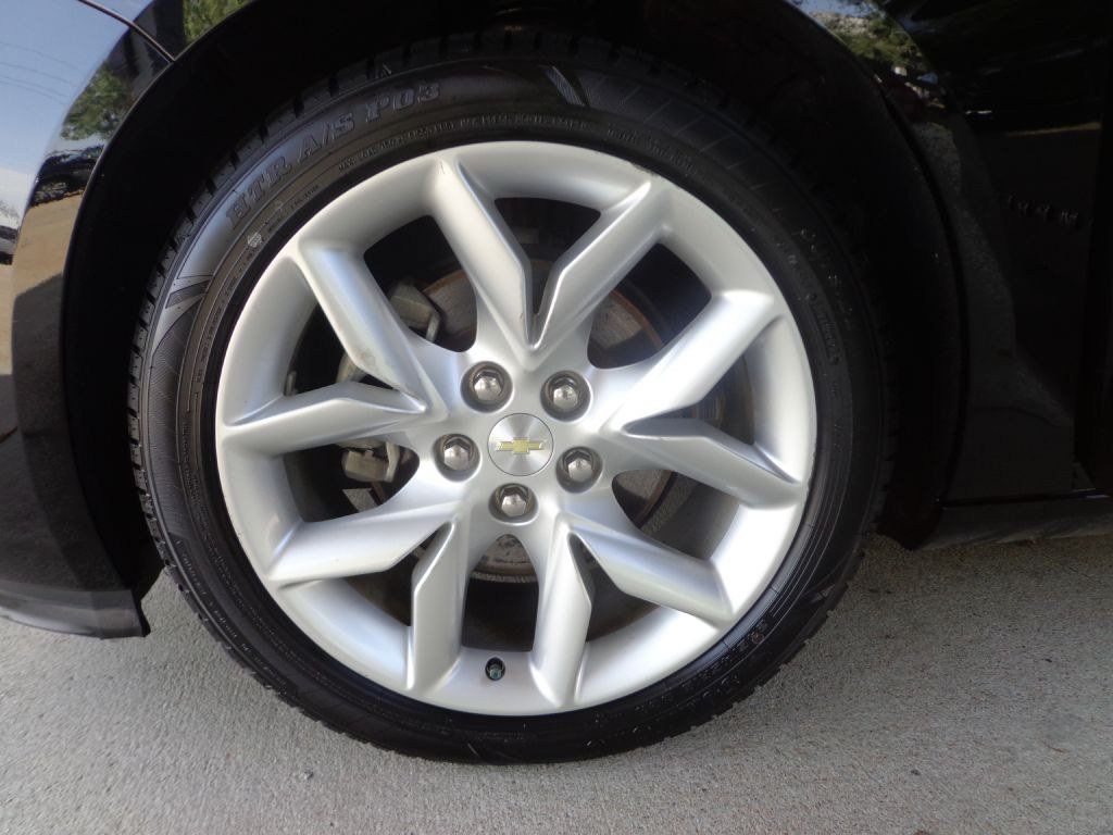 Used 2014 Chevrolet Impala LT FWD image 8