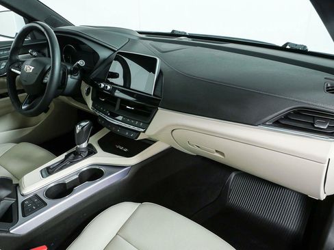 Used 2021 Cadillac CT4 Premium Luxury RWD image 24