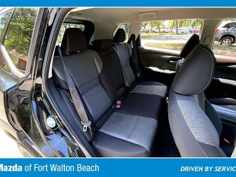 Used 2023 Nissan Rogue SV FWD image 22