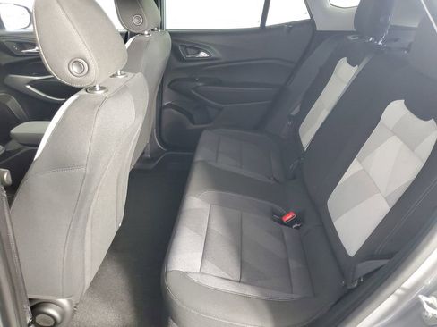 Used 2026 Chevrolet Trax LS w/ LS Convenience Package FWD image 13