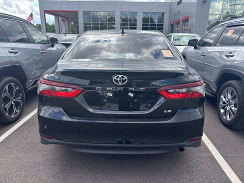 Used 2024 Toyota Camry LE w/ Convenience Package FWD image 12