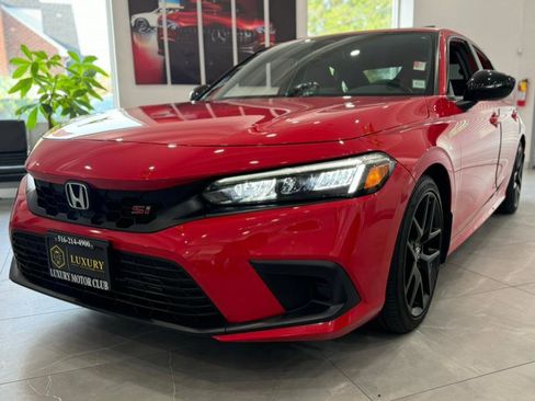Used 2024 Honda Civic Si image 3