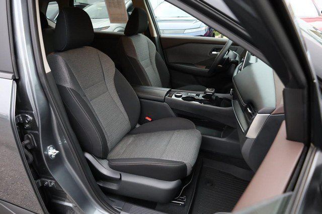 Certified 2023 Nissan Rogue SV AWD/4WD image 24
