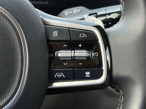 Used 2025 Kia Sorento EX AWD/4WD image 38
