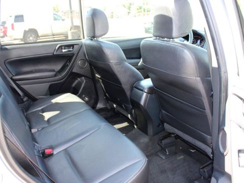 Used 2014 Subaru Forester 2.5i Touring w/ Popular Package #1 AWD/4WD image 15