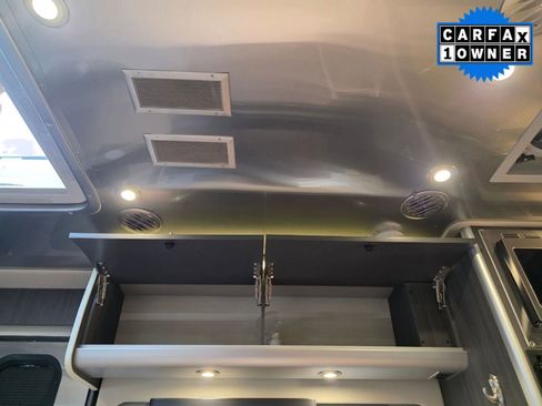 Used 2020 Mercedes-Benz Sprinter 3500 image 25