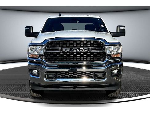 Certified 2024 RAM 3500 Big Horn image 4