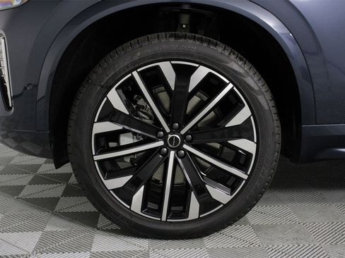 New 2026 Volvo XC90 B6 Ultra image 13