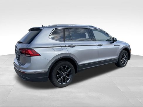 Used 2024 Volkswagen Tiguan Wolfsburg Edition AWD/4WD image 4