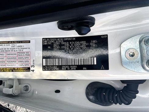 Used 2010 Toyota 4Runner SR5 image 26